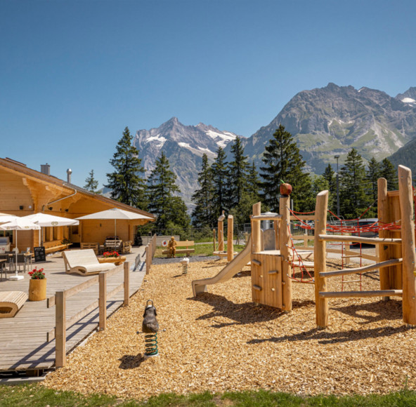 <p>In Grindelwald, there are several beautiful playgrounds for children, offering families a wonderful opportunity to enjoy nature while allowing the kids to have fun.</p>